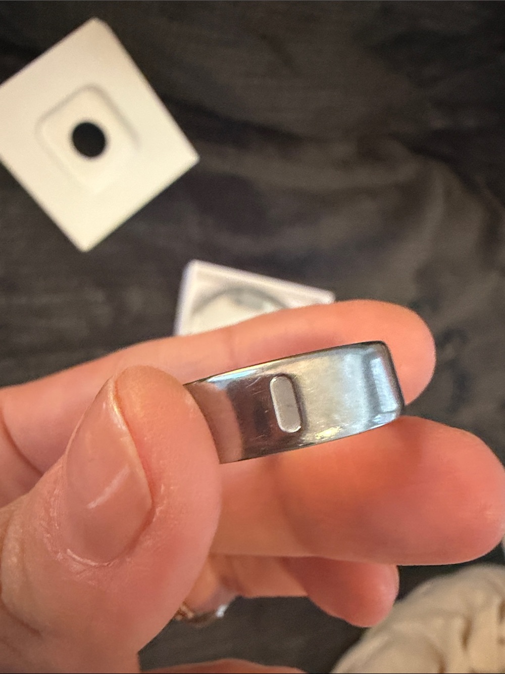 Good Condition Silver Oura Ring size 9 Gen 4 - Picture 5 of 8